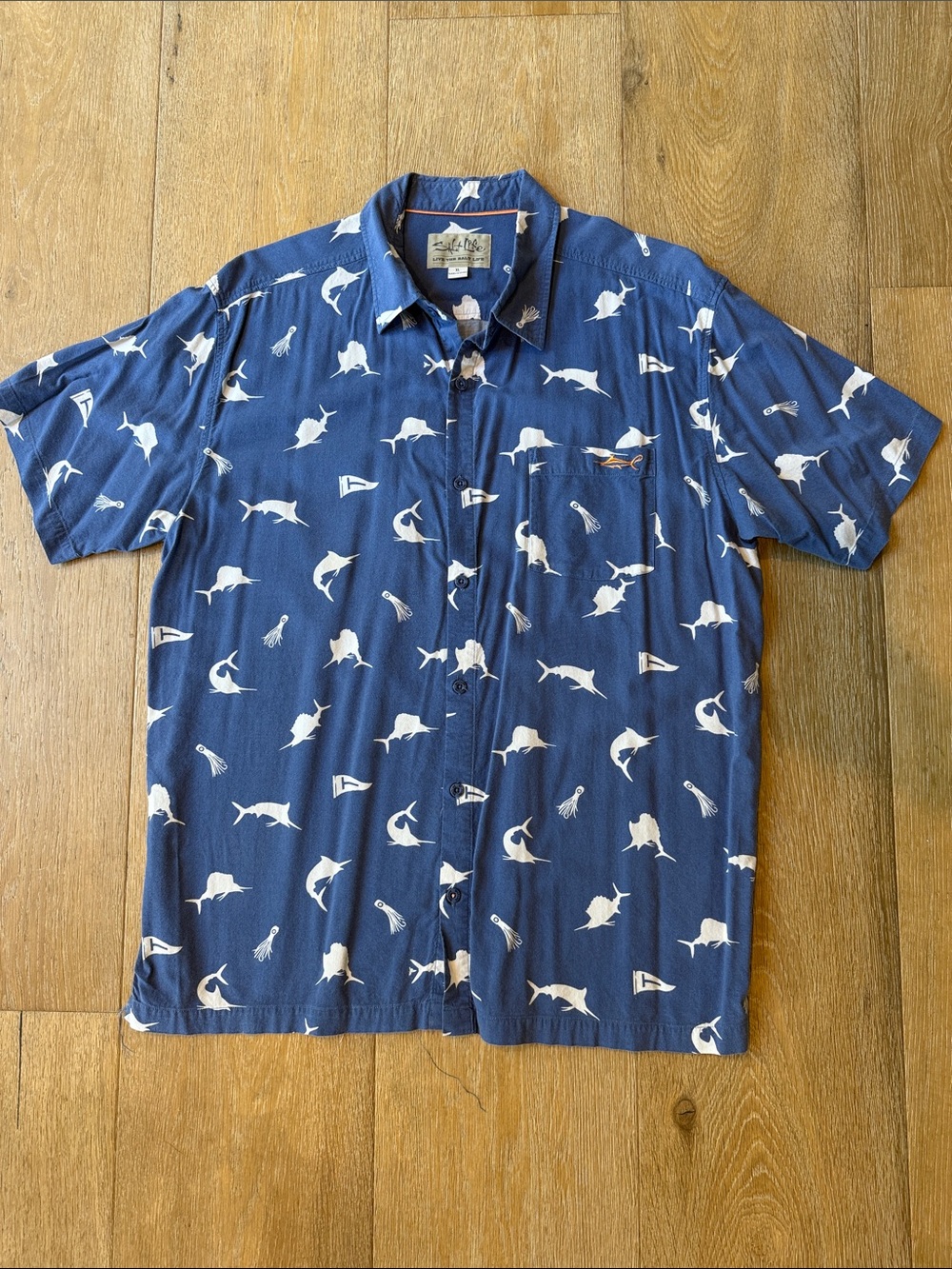 Salt Life Men’s XL button down